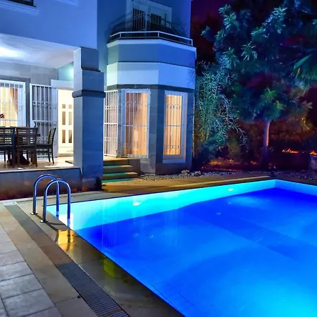 Villa Infinity Mavi